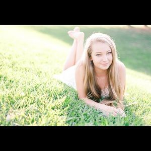 Meet your Posher, Jillian